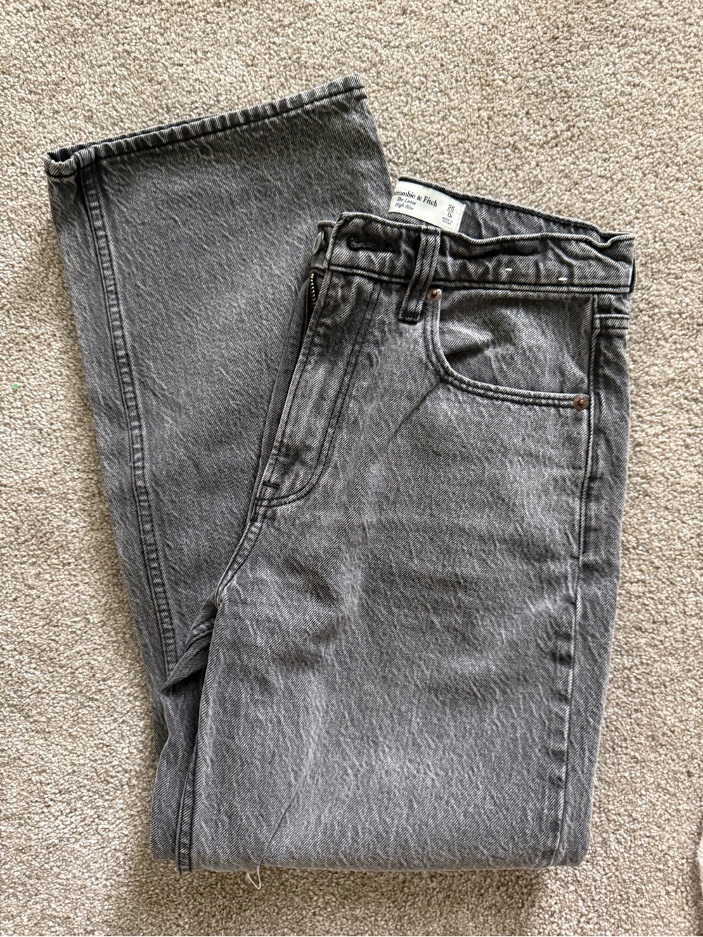 Abercrombie & Fitch Gray Relaxed Women’s Jeans